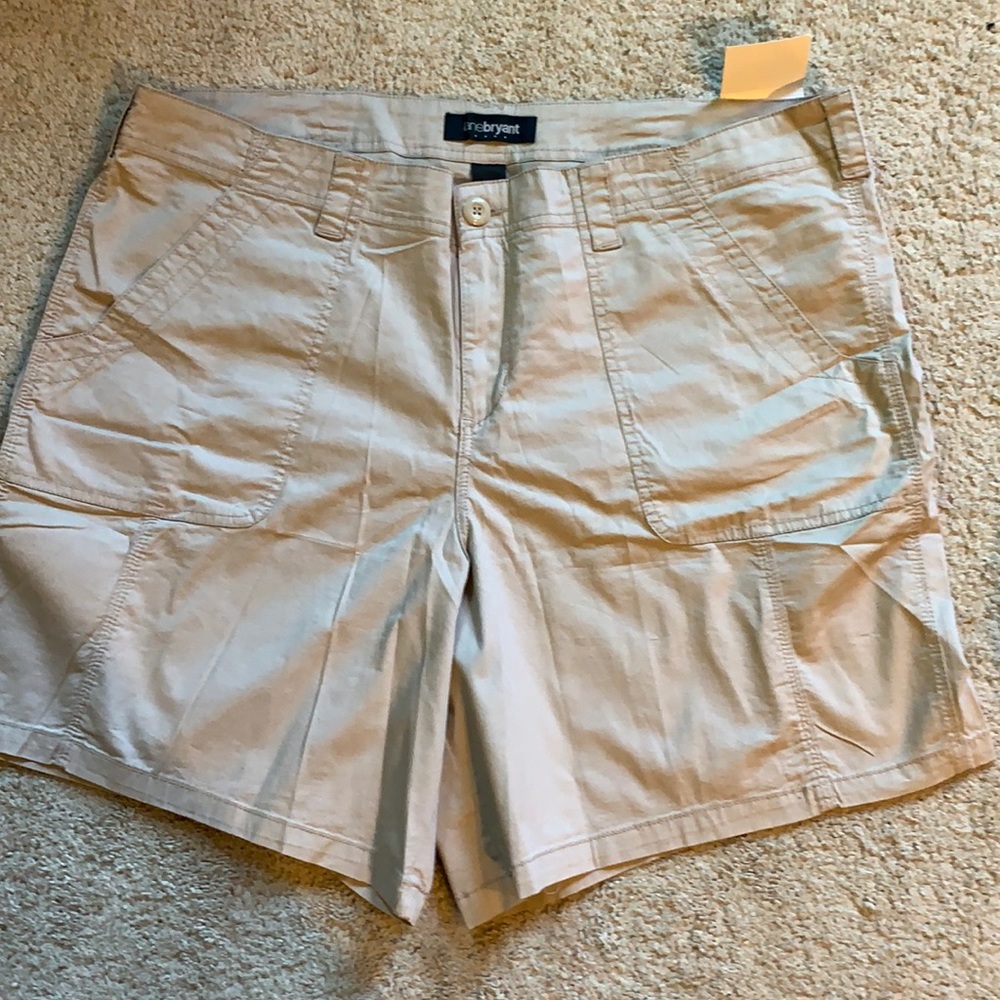 NWT Lane Bryant tan shorts